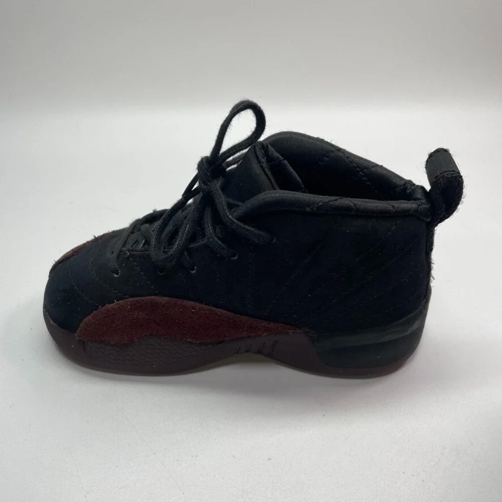 - Air Jordan 12‎ Retro x A Ma Maniere 